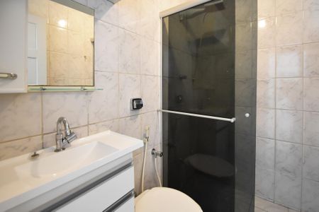Apartamento à venda com 71m², 2 quartos e sem vaga Apartamento à venda com 71m², 2 quartos e sem vagaBanheiro quarto 2