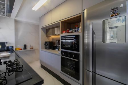 Apartamento à venda com 137m², 2 quartos e 2 vagasCozinha
