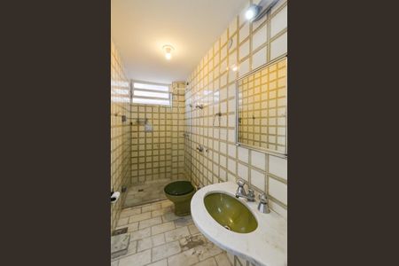 Apartamento à venda com 80m², 2 quartos e sem vagaBanheiro Social