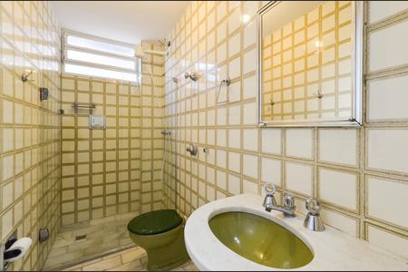 Apartamento à venda com 80m², 2 quartos e sem vagaBanheiro Social