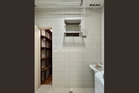 Apartamento para alugar com 69m², 2 quartos e 1 vagaÁrea de Serviço