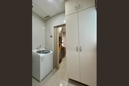 Apartamento para alugar com 69m², 2 quartos e 1 vagaÁrea de Serviço