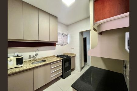 Apartamento para alugar com 69m², 2 quartos e 1 vagaCozinha