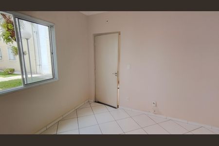 Sala de apartamento para alugar com 2 quartos, 64m² em Vila Figueira, Suzano