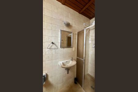 Apartamento à venda com 196m², 4 quartos e 3 vagas Apartamento à venda com 196m², 4 quartos e 3 vagasBanheiro de serviço