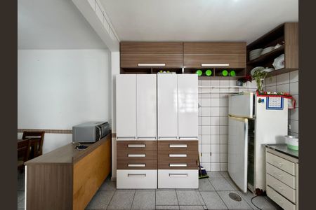 Casa à venda com 75m², 2 quartos e 1 vaga Casa à venda com 75m², 2 quartos e 1 vagaCozinha/Copa