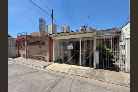 Casa à venda com 75m², 2 quartos e 1 vaga Casa à venda com 75m², 2 quartos e 1 vagaFachada