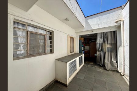 Casa à venda com 75m², 2 quartos e 1 vaga Casa à venda com 75m², 2 quartos e 1 vagaQuintal