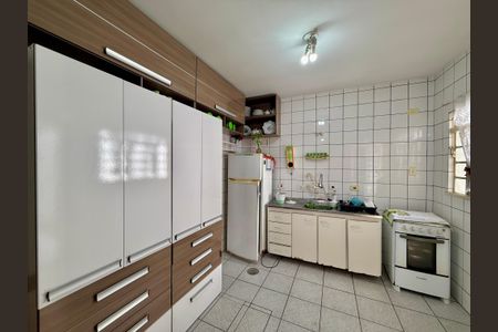 Casa à venda com 75m², 2 quartos e 1 vaga Casa à venda com 75m², 2 quartos e 1 vagaCozinha/Copa