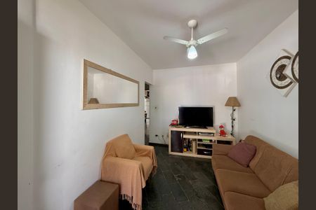 Casa à venda com 75m², 2 quartos e 1 vaga Casa à venda com 75m², 2 quartos e 1 vagaSala