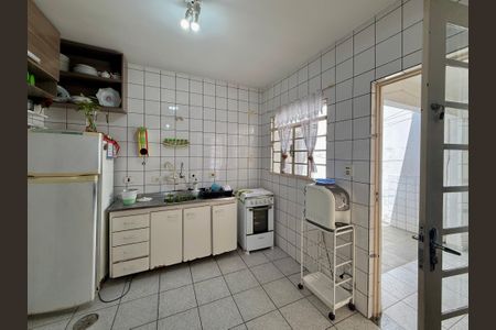 Casa à venda com 75m², 2 quartos e 1 vaga Casa à venda com 75m², 2 quartos e 1 vagaCozinha/Copa
