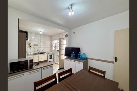 Casa à venda com 75m², 2 quartos e 1 vaga Casa à venda com 75m², 2 quartos e 1 vagaCozinha/Copa