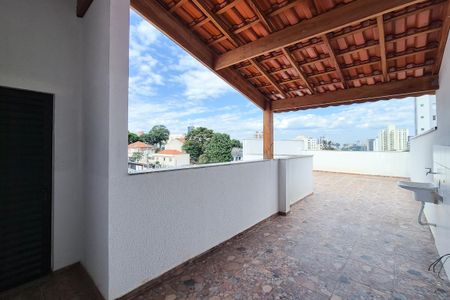 Apartamento para alugar com 120m², 2 quartos e sem vagaCozinha e Área de Serviço