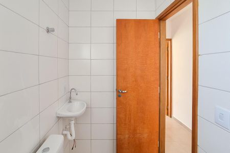 Apartamento para alugar com 65m², 2 quartos e 1 vagaBanheiro Social