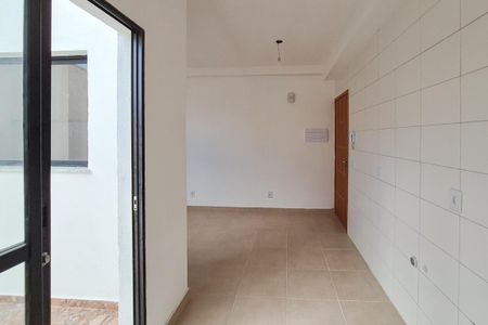 Apartamento para alugar com 65m², 2 quartos e 1 vagaCozinha e Área de Serviço