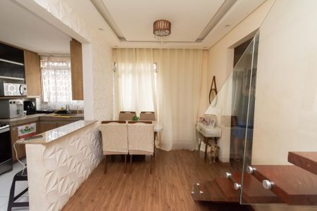 Apartamento à venda com 120m², 3 quartos e 2 vagasSala