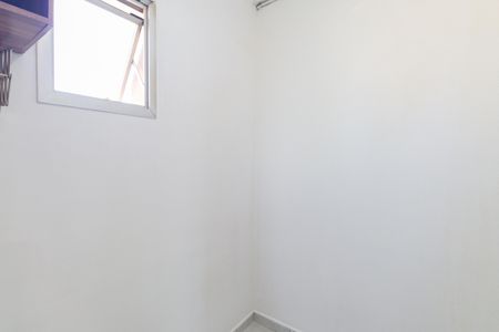 Apartamento para alugar com 72m², 2 quartos e 1 vaga Apartamento para alugar com 72m², 2 quartos e 1 vagaDespensa