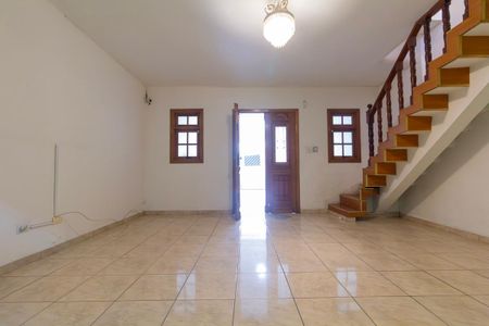 Casa à venda com 155m², 3 quartos e 3 vagasSala
