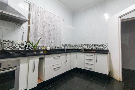 Casa à venda com 155m², 3 quartos e 3 vagasCozinha