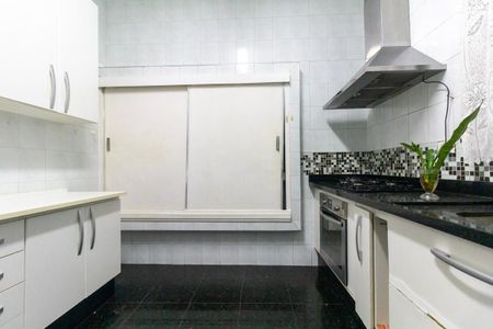 Casa à venda com 155m², 3 quartos e 3 vagasCozinha
