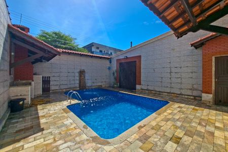 Casa para alugar com 150m², 3 quartos e 4 vagasPiscina 