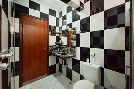 Casa para alugar com 150m², 3 quartos e 4 vagasBanheiro 