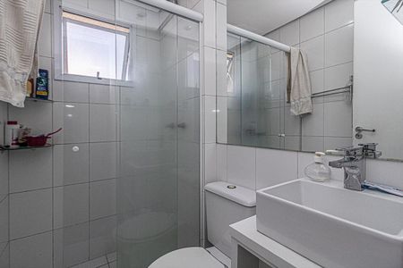 banheiro social_1 de apartamento para alugar com 3 quartos, 85m² em Vila da Saúde, São Paulo