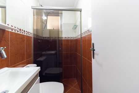 Apartamento para alugar com 74m², 3 quartos e 1 vaga Apartamento para alugar com 74m², 3 quartos e 1 vagaBanheiro 2