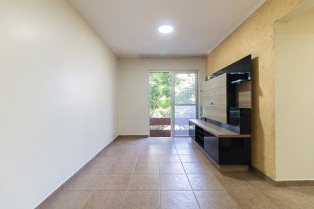 Sala de apartamento para alugar com 3 quartos, 74m² em Jardim Santa Cruz (sacoma), São Paulo