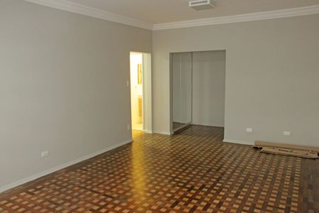 Sala de apartamento para alugar com 3 quartos, 148m² em Gonzaga, Santos
