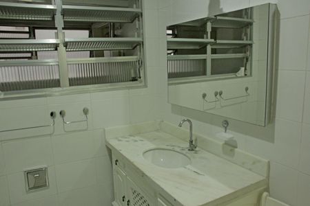 Apartamento para alugar com 148m², 3 quartos e 3 vagasBanheiro 