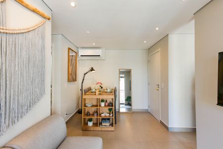 Sala de apartamento para alugar com 2 quartos, 44m² em Butantã, São Paulo