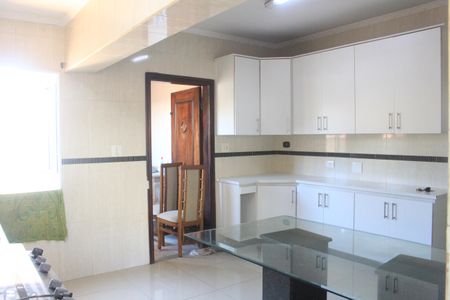 Casa para alugar com 360m², 3 quartos e 7 vagasCozinha