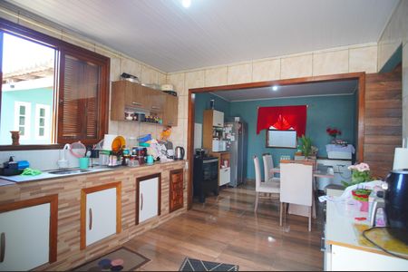 Casa à venda com 110m², 2 quartos e 2 vagasCozinha