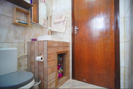 Casa à venda com 110m², 2 quartos e 2 vagasBanheiro