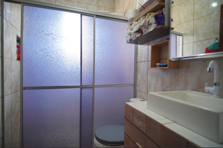 Casa à venda com 110m², 2 quartos e 2 vagasBanheiro