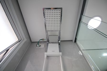 Apartamento para alugar com 48m², 2 quartos e 1 vagaBanheiro - Chuveiro