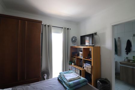 Casa de condomínio à venda com 198m², 3 quartos e 2 vagasQuarto 3 - Suíte