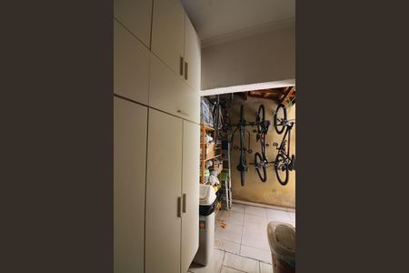 Casa de condomínio à venda com 198m², 3 quartos e 2 vagasÁrea de Serviço