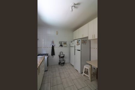 Casa de condomínio à venda com 198m², 3 quartos e 2 vagasCozinha 