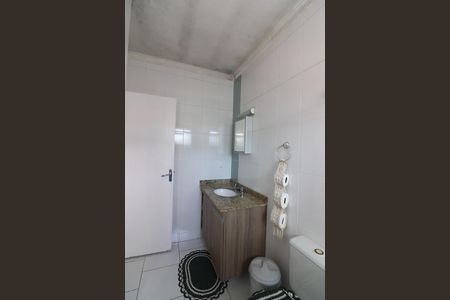 Casa de condomínio à venda com 198m², 3 quartos e 2 vagasBanheiro Social
