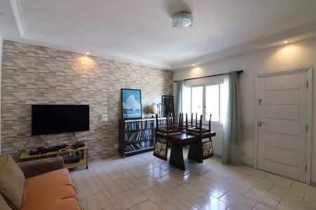 Sala  de casa de condomínio à venda com 3 quartos, 198m² em Baeta Neves, São Bernardo do Campo