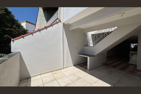 Casa à venda com 232m², 4 quartos e 4 vagasGaragem - Area de Serviço