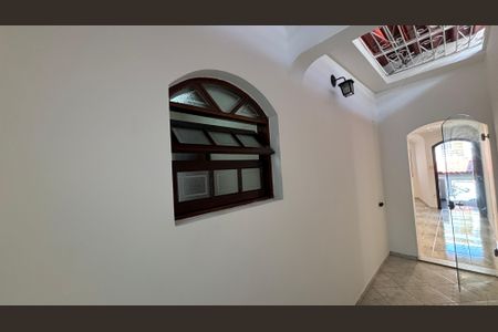 Casa à venda com 232m², 4 quartos e 4 vagasJardim de Inverno