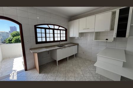 Casa à venda com 232m², 4 quartos e 4 vagasSala de Jantar - Cozinha