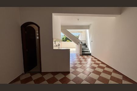 Casa à venda com 232m², 4 quartos e 4 vagasGaragem