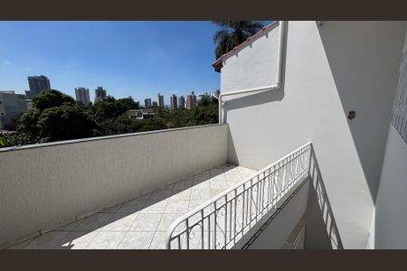 Casa à venda com 232m², 4 quartos e 4 vagasQuintal