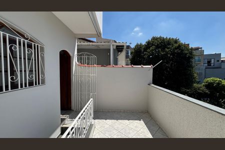 Casa à venda com 232m², 4 quartos e 4 vagasQuintal