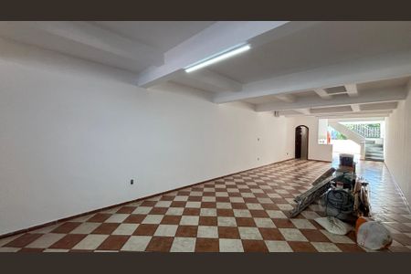 Casa à venda com 232m², 4 quartos e 4 vagasGaragem