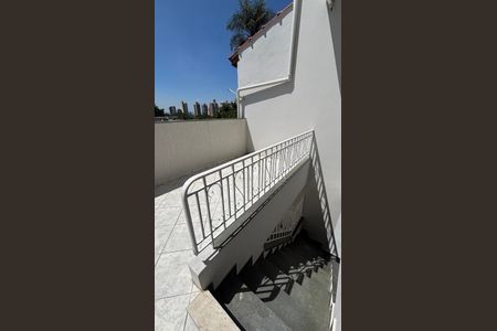 Casa à venda com 232m², 4 quartos e 4 vagasQuintal - Escada
